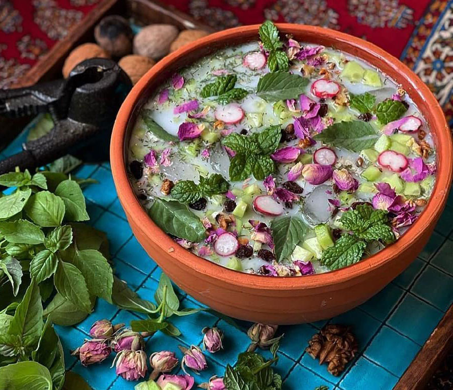 آبدوغ خیار