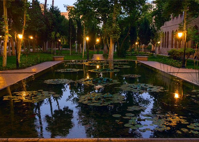 موزه باغ نگارستان در تهران