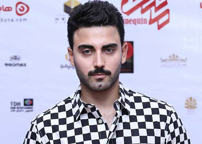 بیوگرافی محمد صادقی