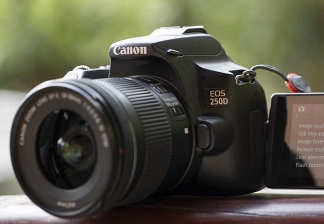 Canon EOS Rebel SL3 (یا EOS 250D)