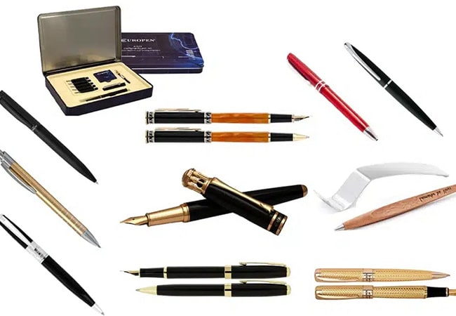 دفترچه و خودکار با طراحی سازمانی