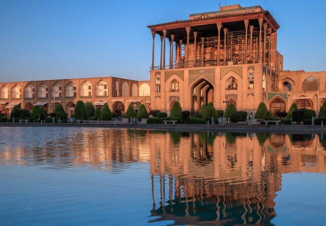 معماری کاخ عالی قاپو