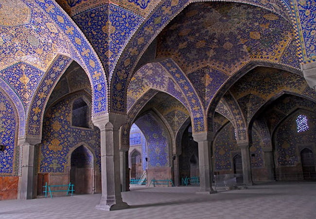 داخل مسجد جامع اصفهان